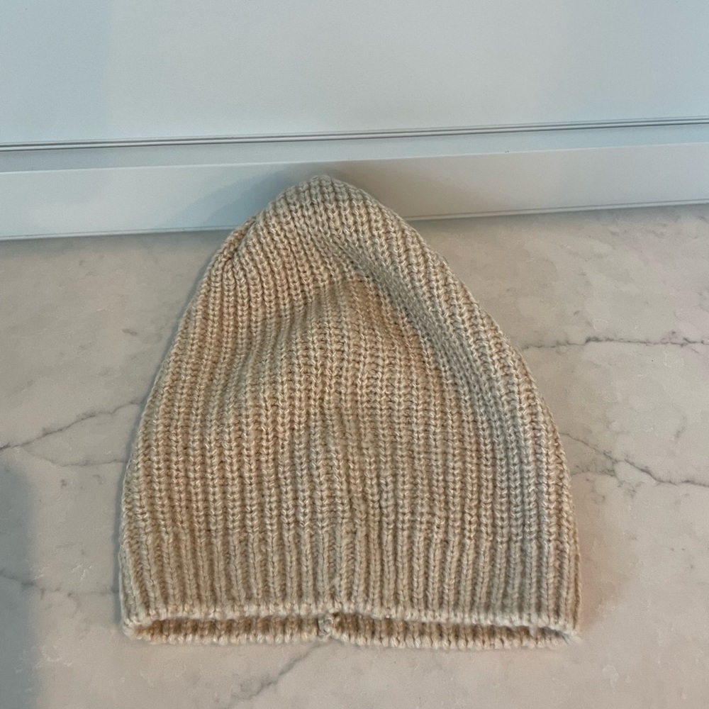 Women’s Halogen beanie